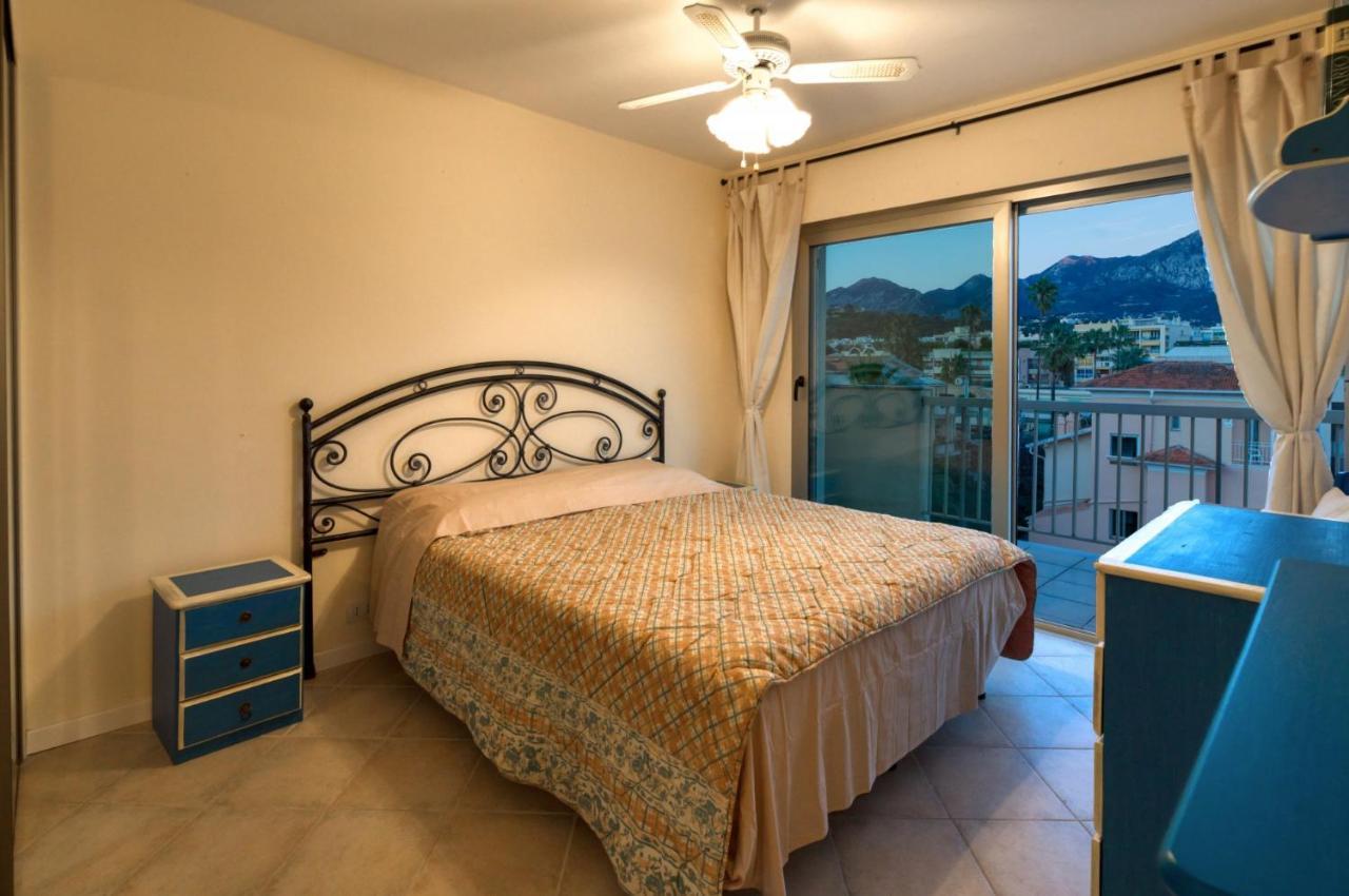 Charmant T3 Front De Mer Apartment Roquebrune-Cap-Martin Ngoại thất bức ảnh